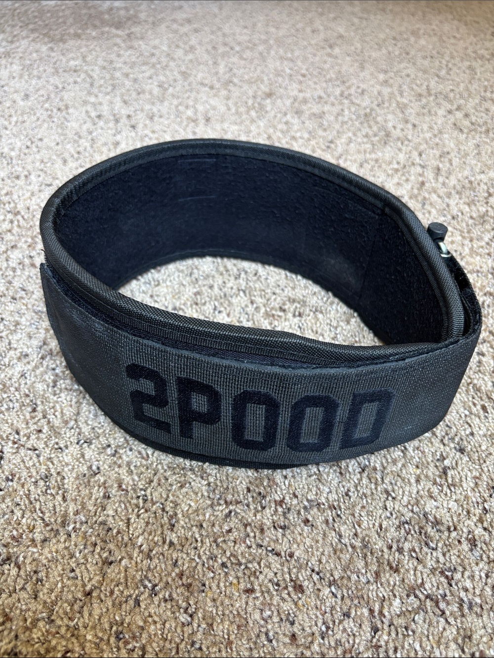 2POOD Black Weightlifting Belt